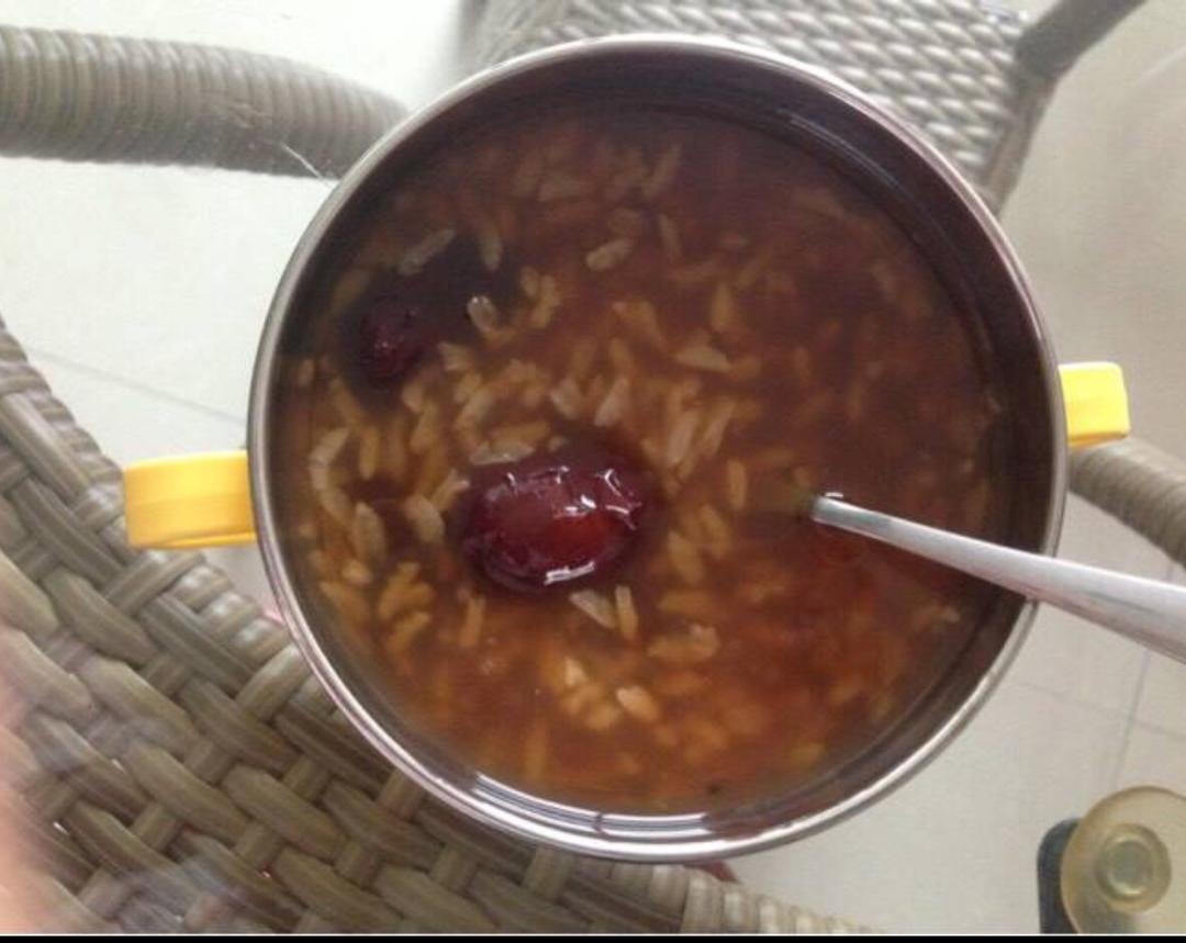红糖红枣糯米粥