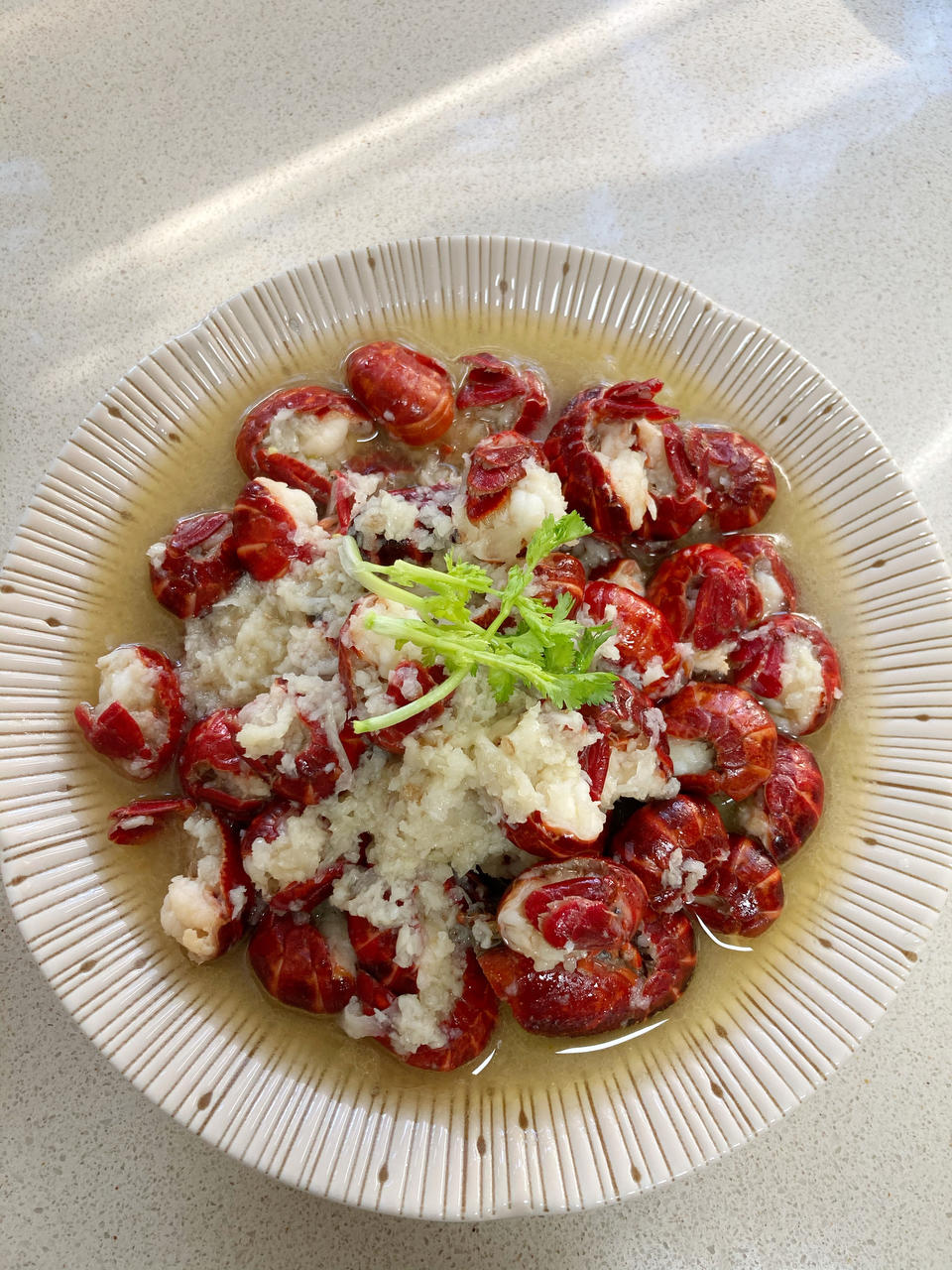 最正宗蒜泥龙虾配方（完美还原龙虾店正宗口味）