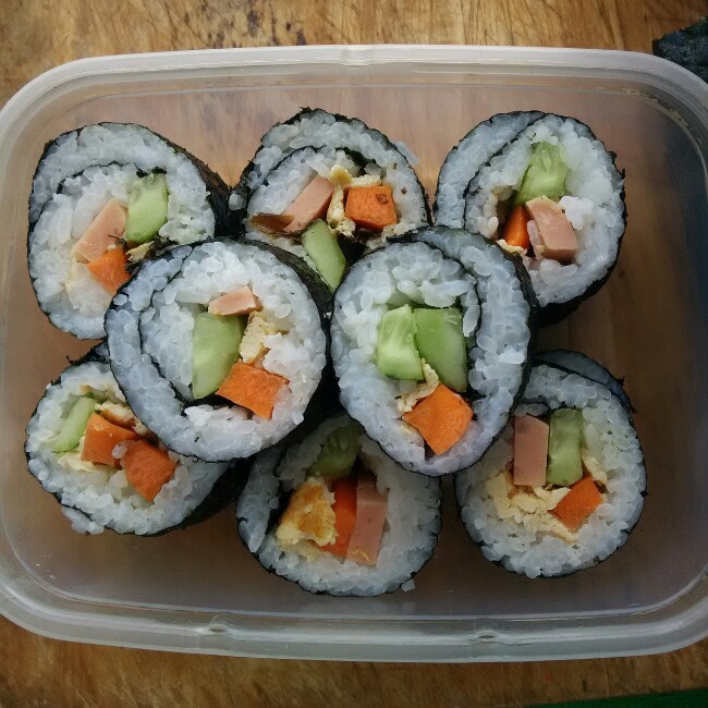 紫菜卷寿司