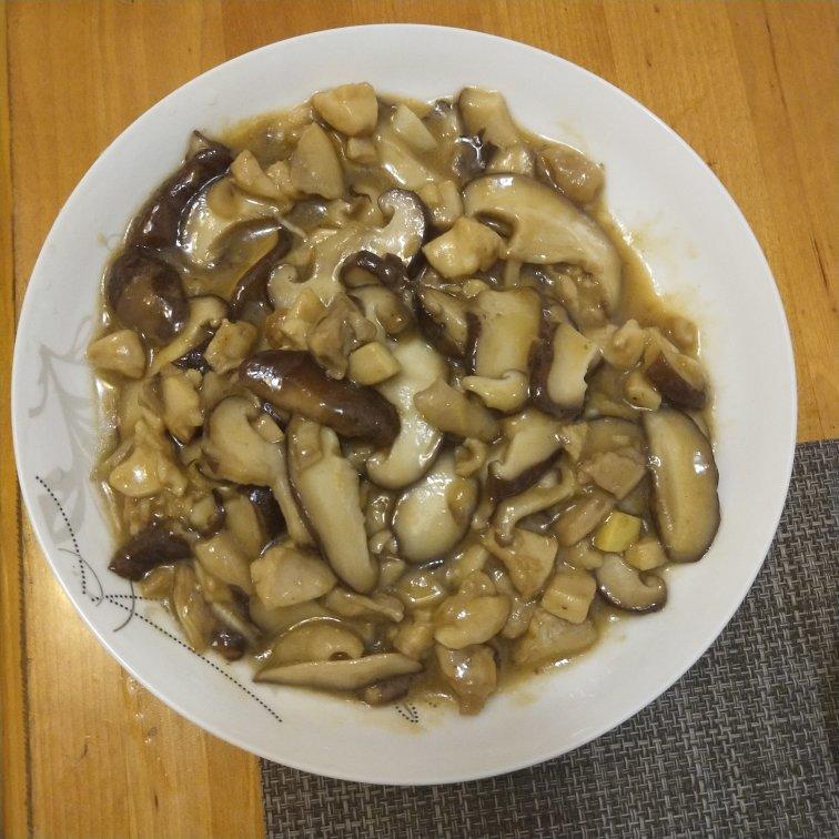 蘑菇滑鸡（香菇滑鸡）