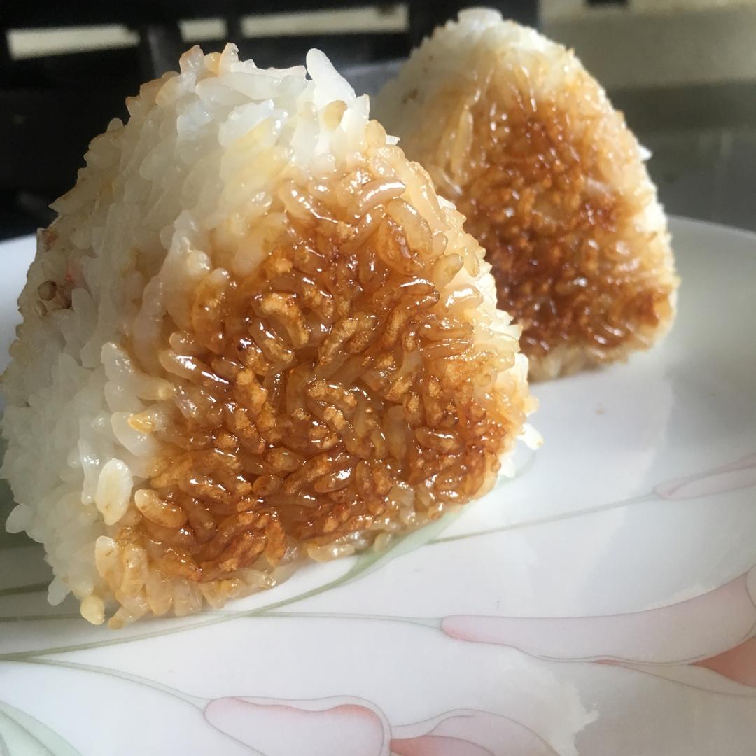 日式烤饭团