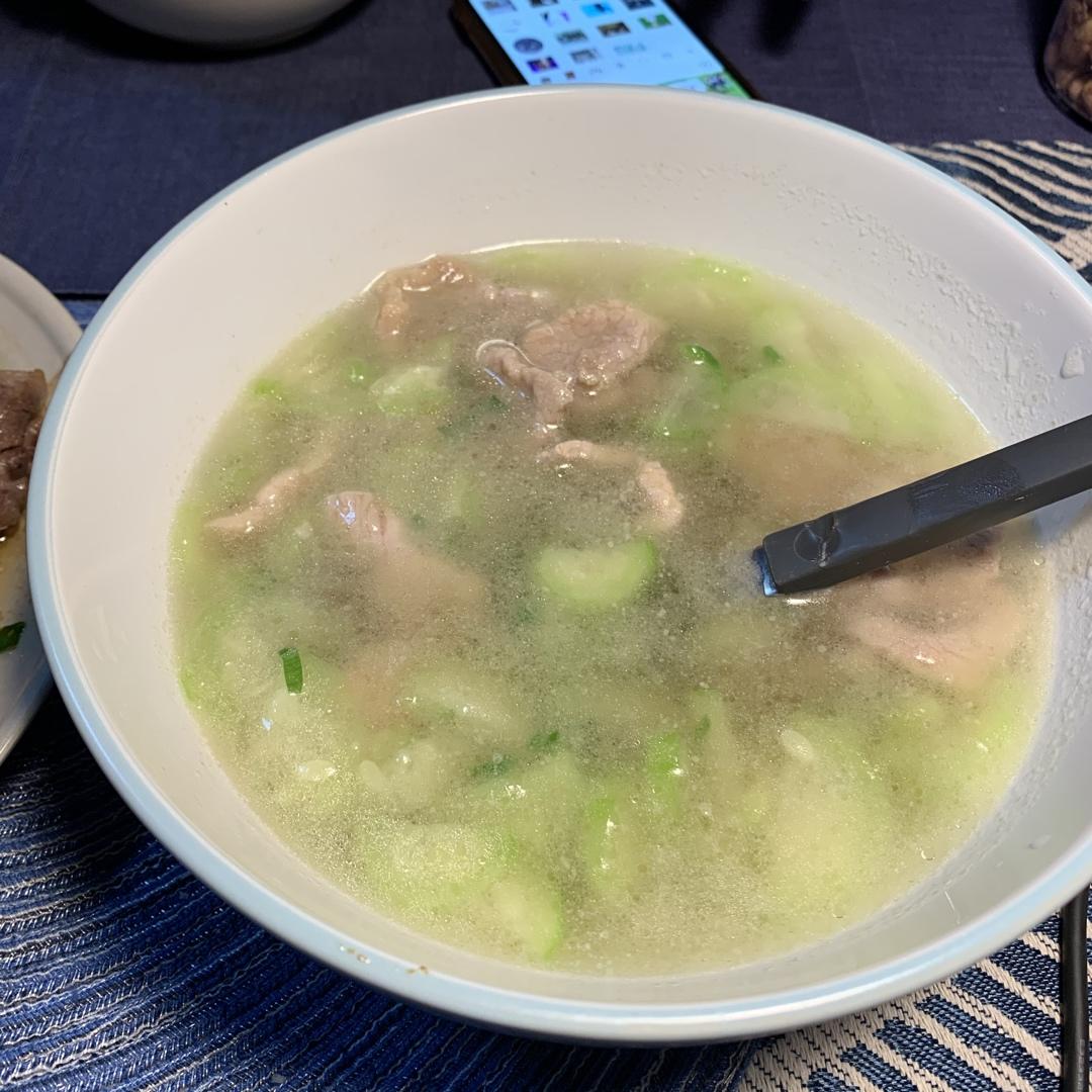 丝瓜肉片汤