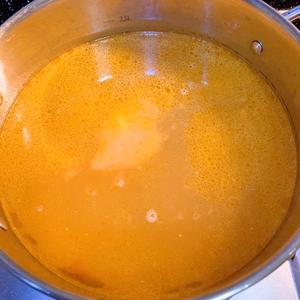 番茄豆芽圆子汤的做法 步骤5