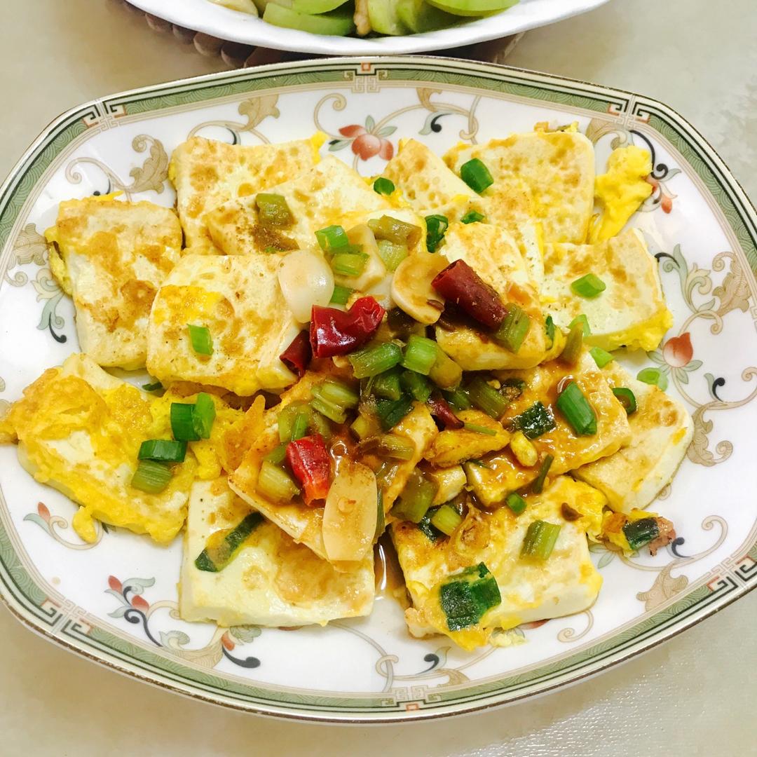 香煎豆腐--家常豆腐