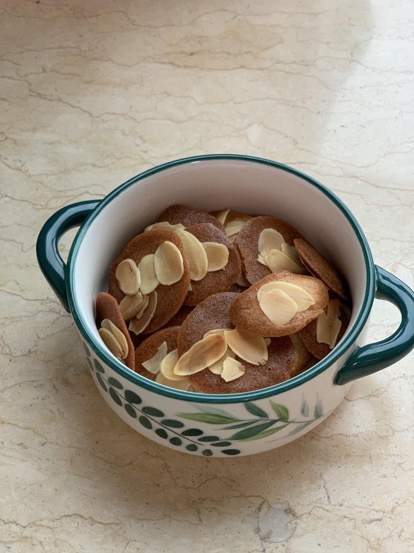 杏仁饼干，黄油杏仁脆