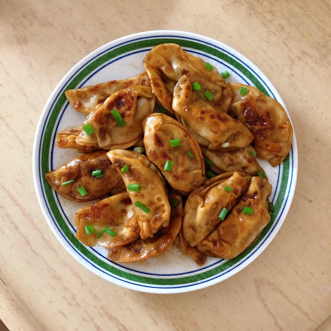 酸汤水饺