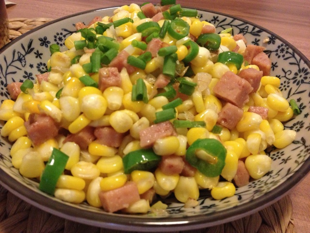 火腿肠玉米粒