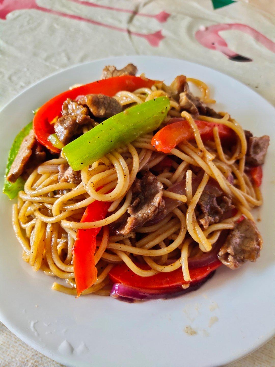 比餐厅好吃的黑椒牛柳意面🍝零失败简单教程