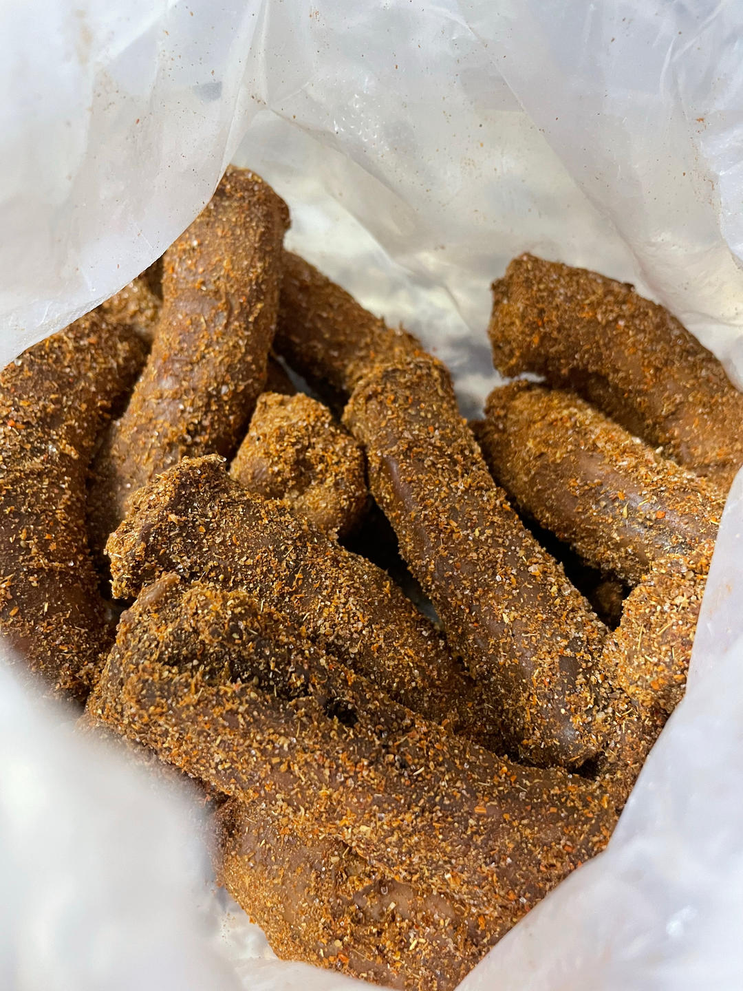 先卤再烤的孜然鸭脖