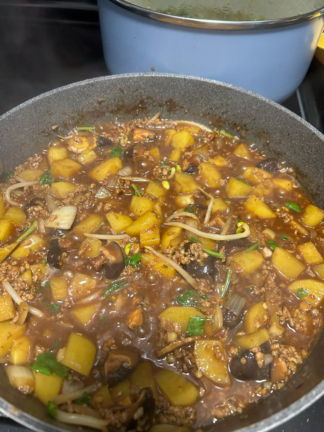 ㊙️香菇土豆肉沫拌饭❗️比外卖还好吃