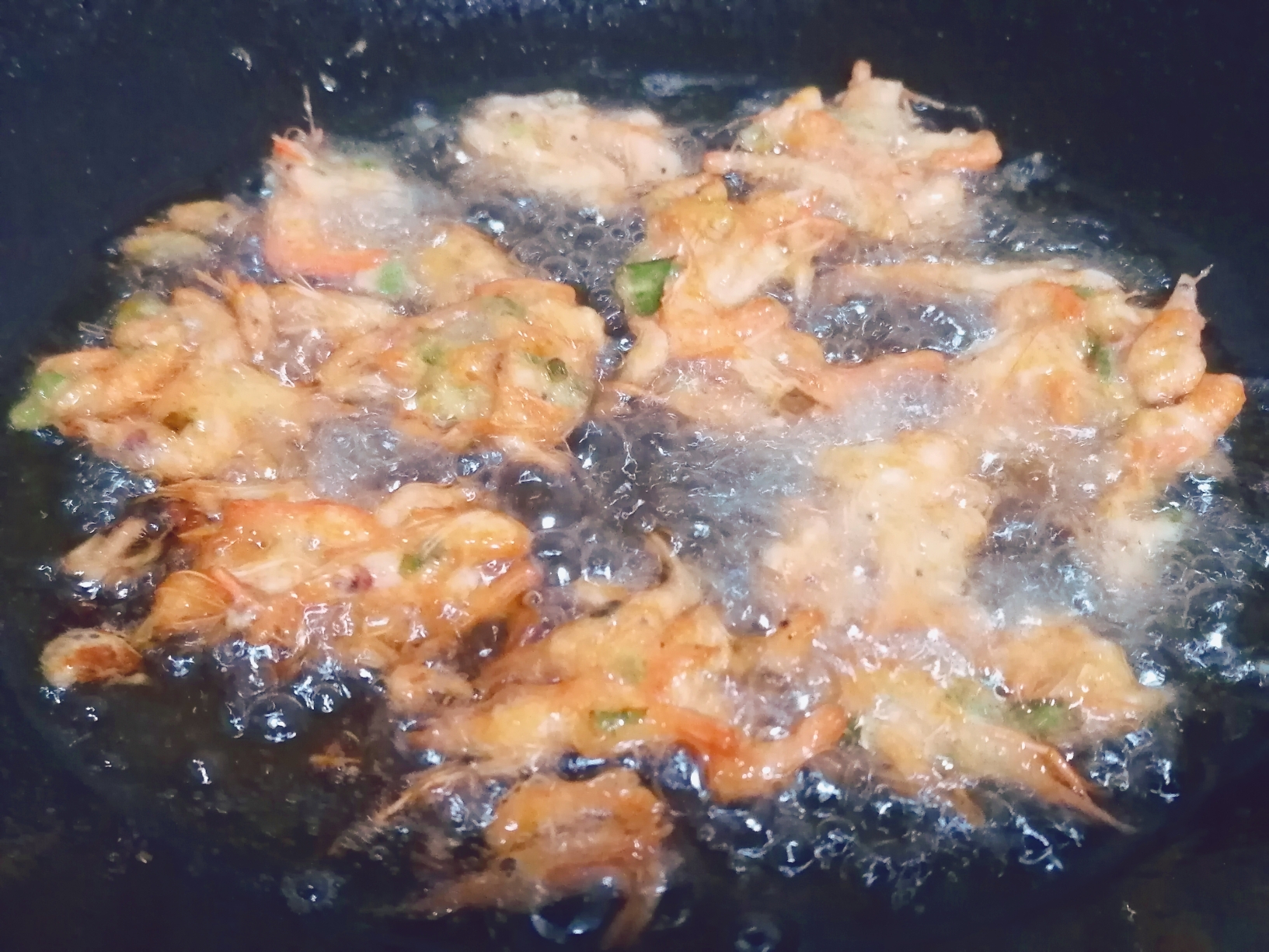 炸河虾炸虾饼的做法 步骤2