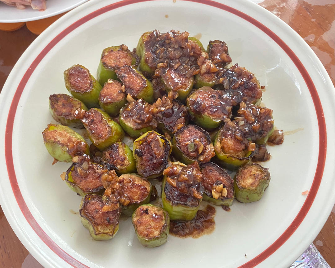 一口一个超过瘾——青椒酿肉