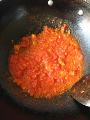 西红柿菌菇面的做法 步骤8