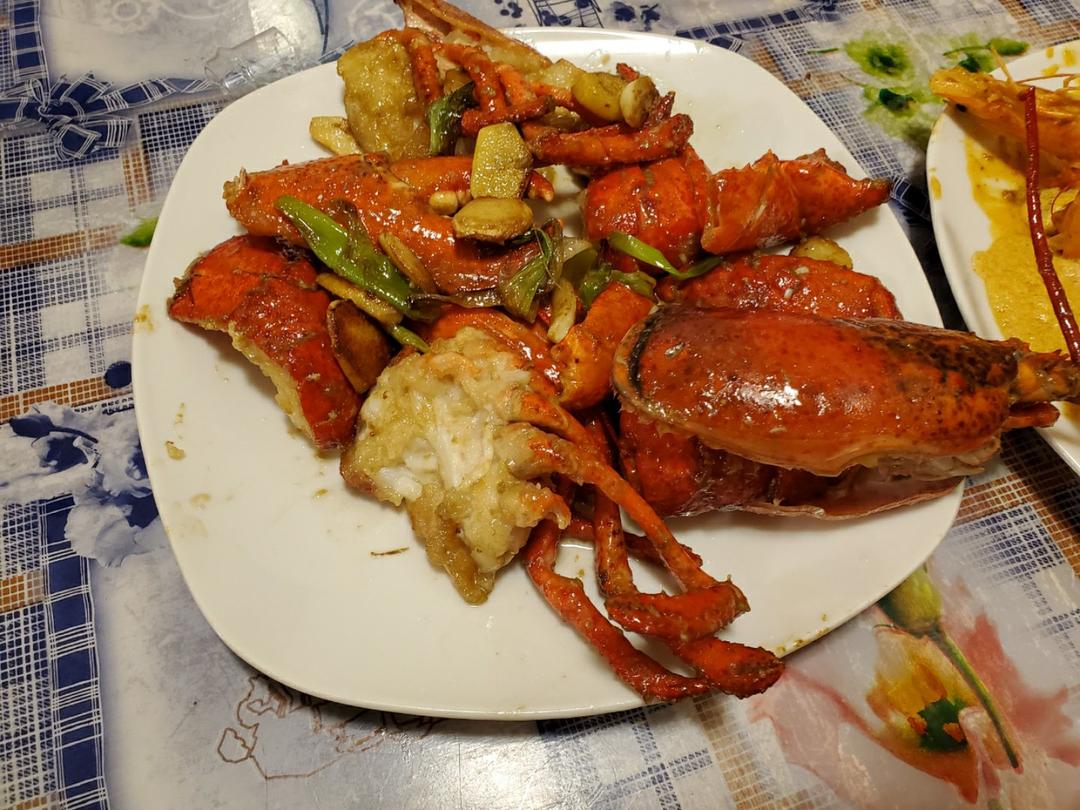 被广东人说好吃的葱姜龙虾