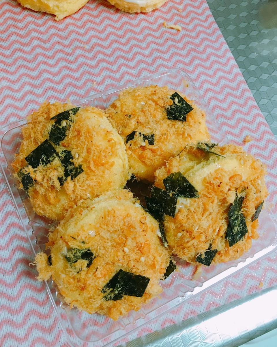 美味海苔肉松小贝