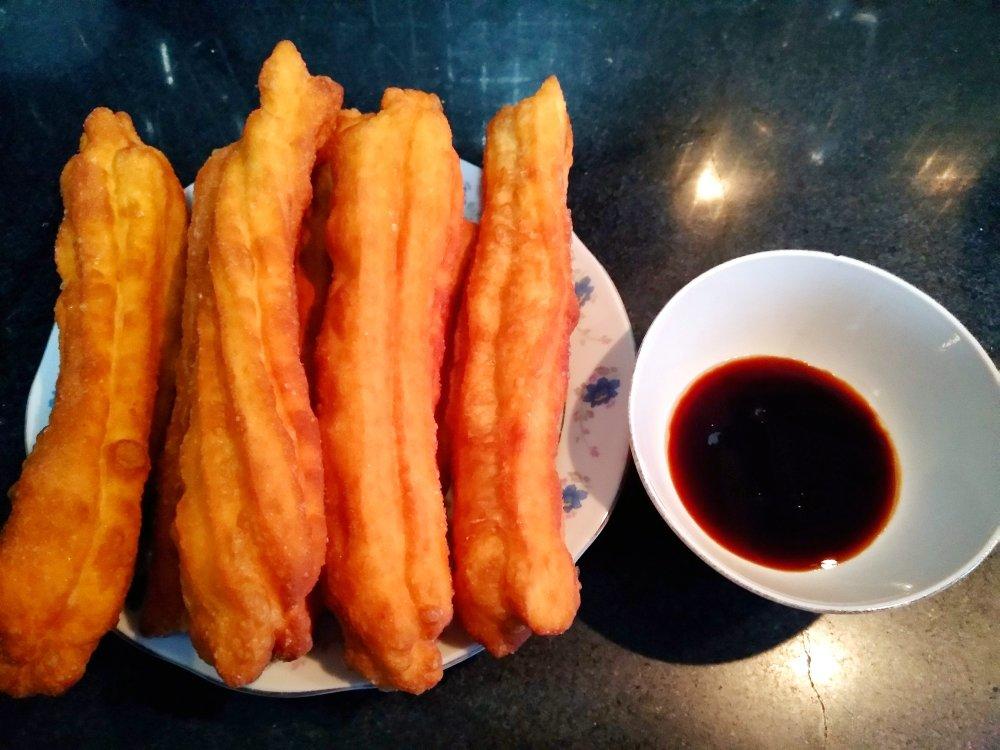 自制无泡打粉油条