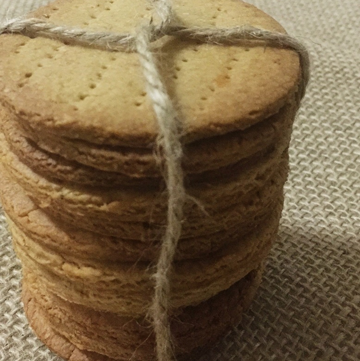消化饼干