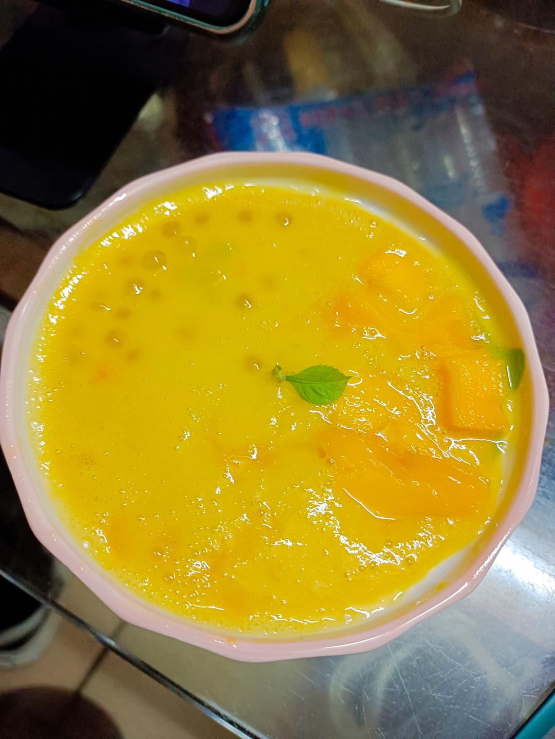 港式甜品——杨枝甘露(芒果西米露)附芒果花切法