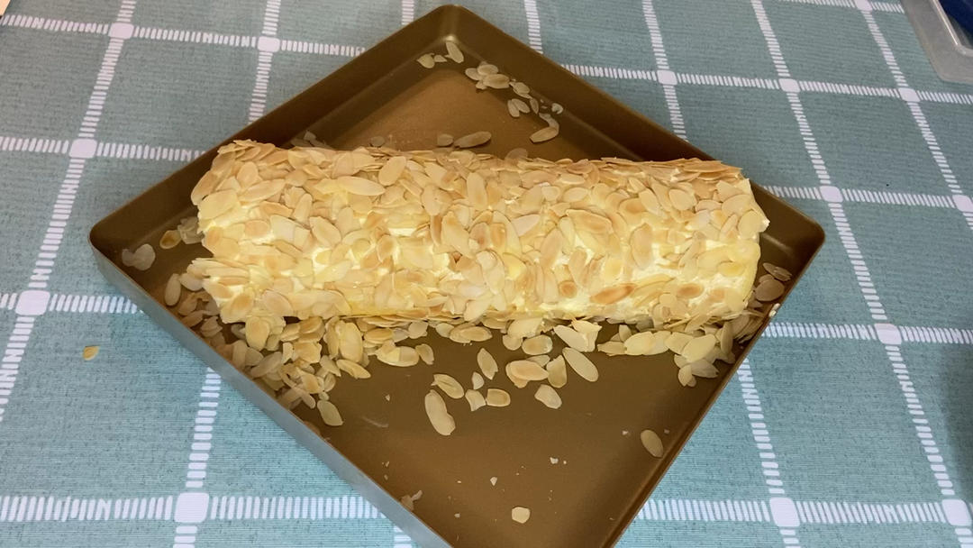 老式咸奶油蛋糕卷