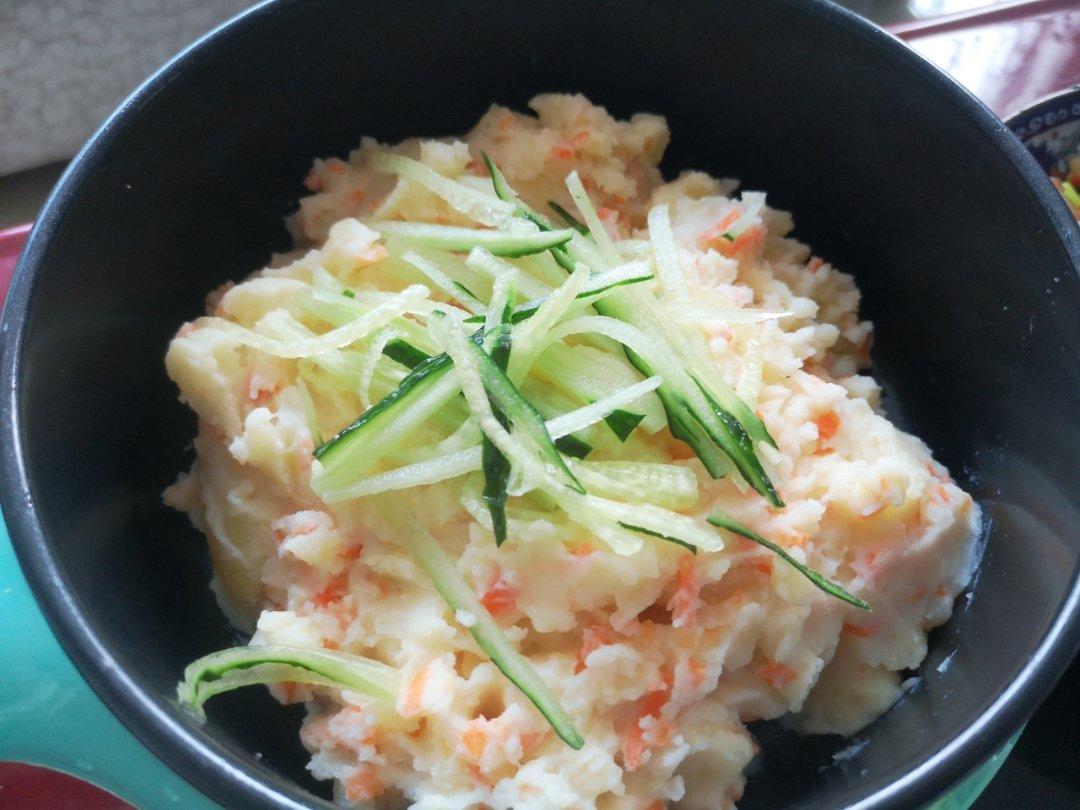 用料很足の土豆泥沙拉