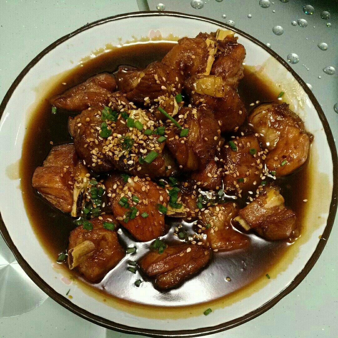芦笋炒蘑菇