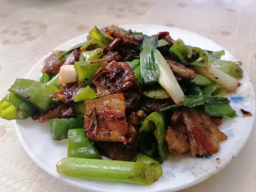 川菜·青椒腊肉