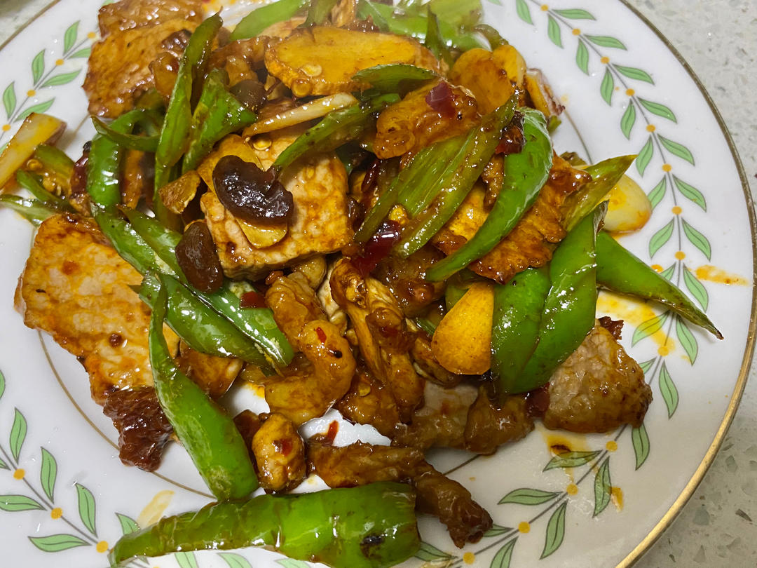 下饭家常菜“盐煎肉” 比回锅肉还好吃 做法简单很下饭