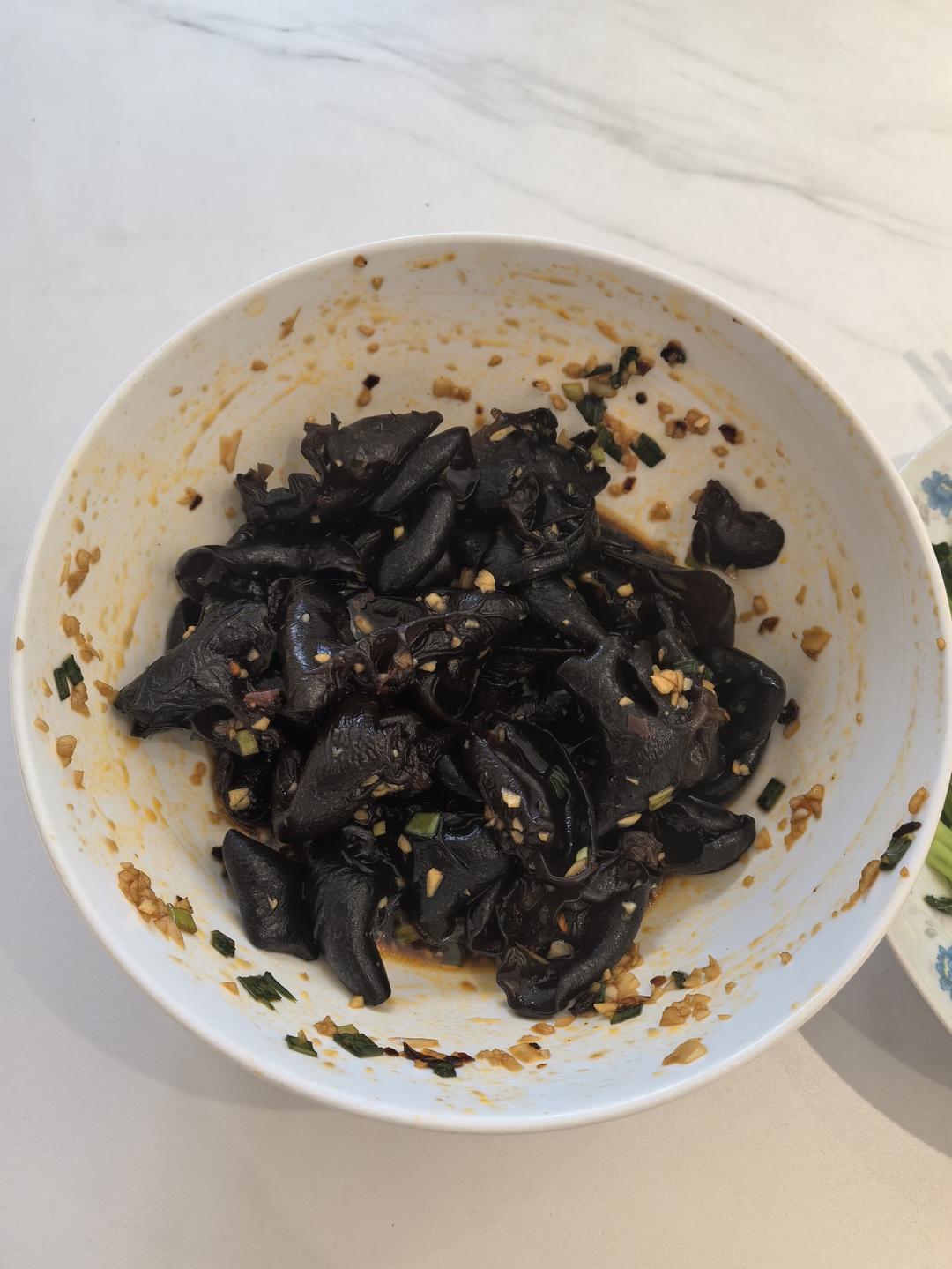 凉拌黑木耳