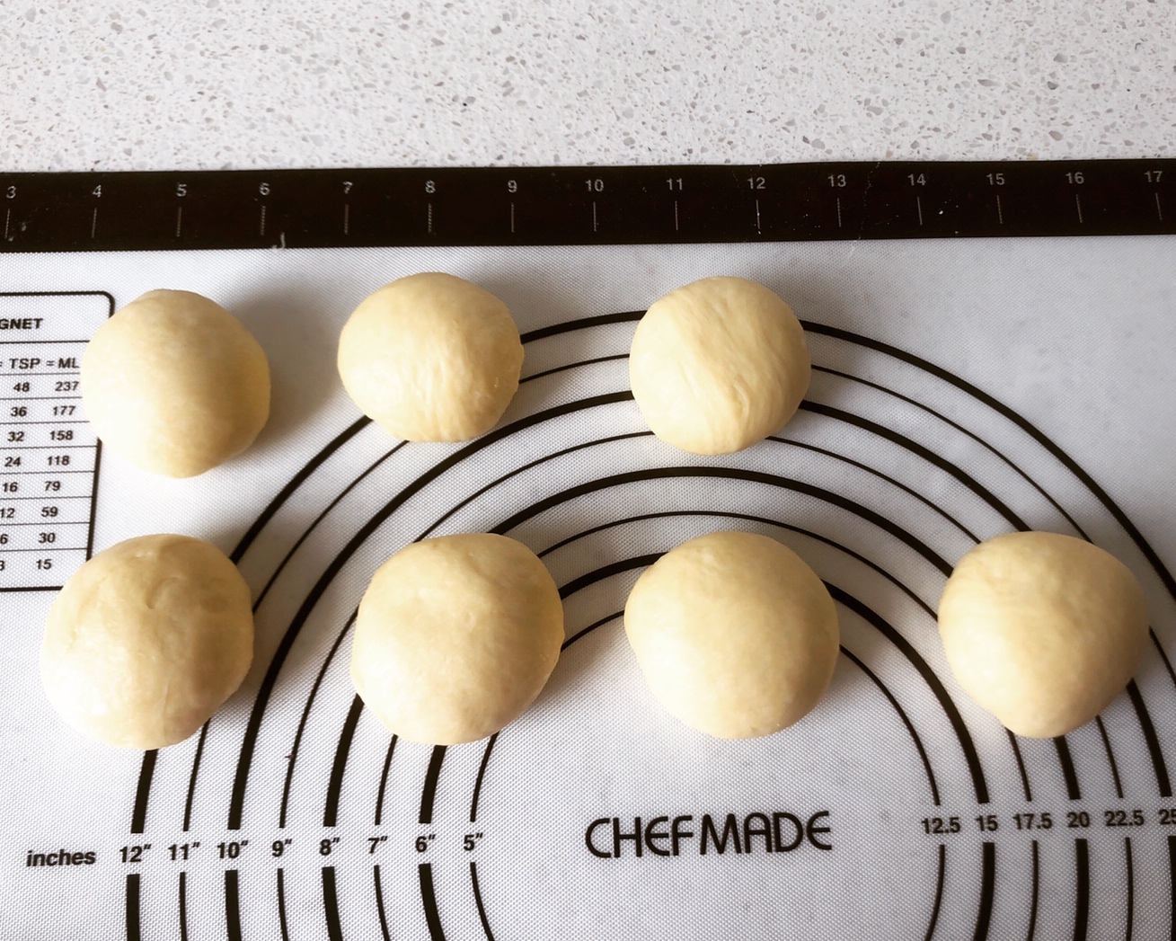 软面包（面包机出手套膜+烤箱）的做法 步骤6