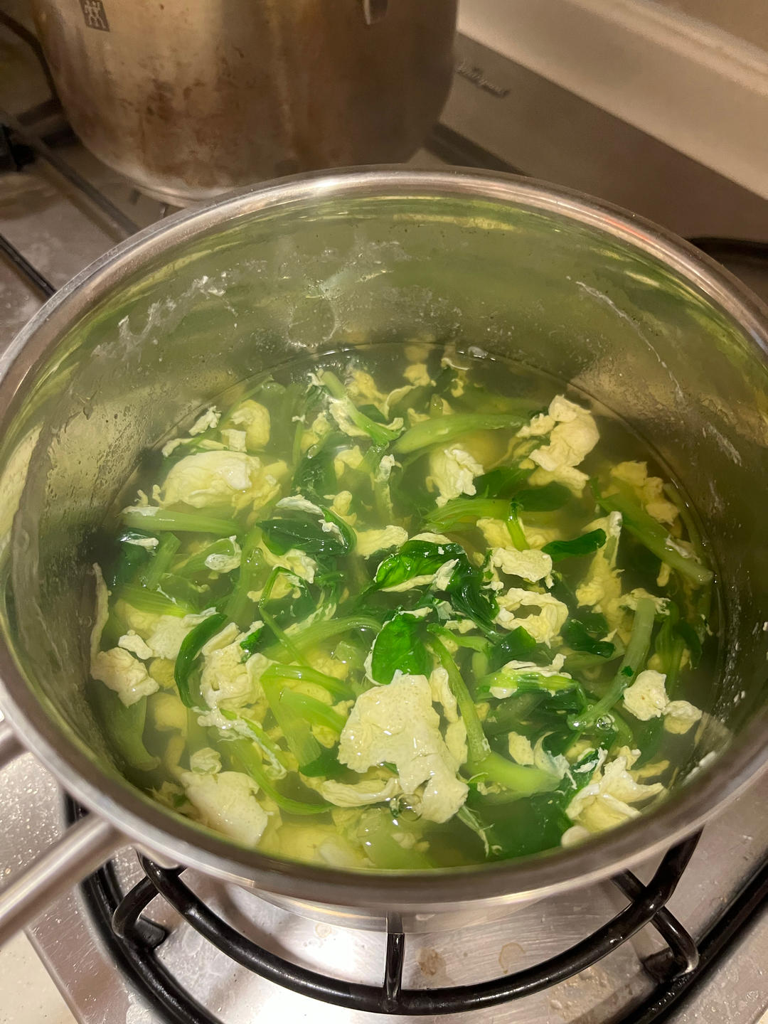 快手解腻汤：鸡毛菜鸡蛋汤