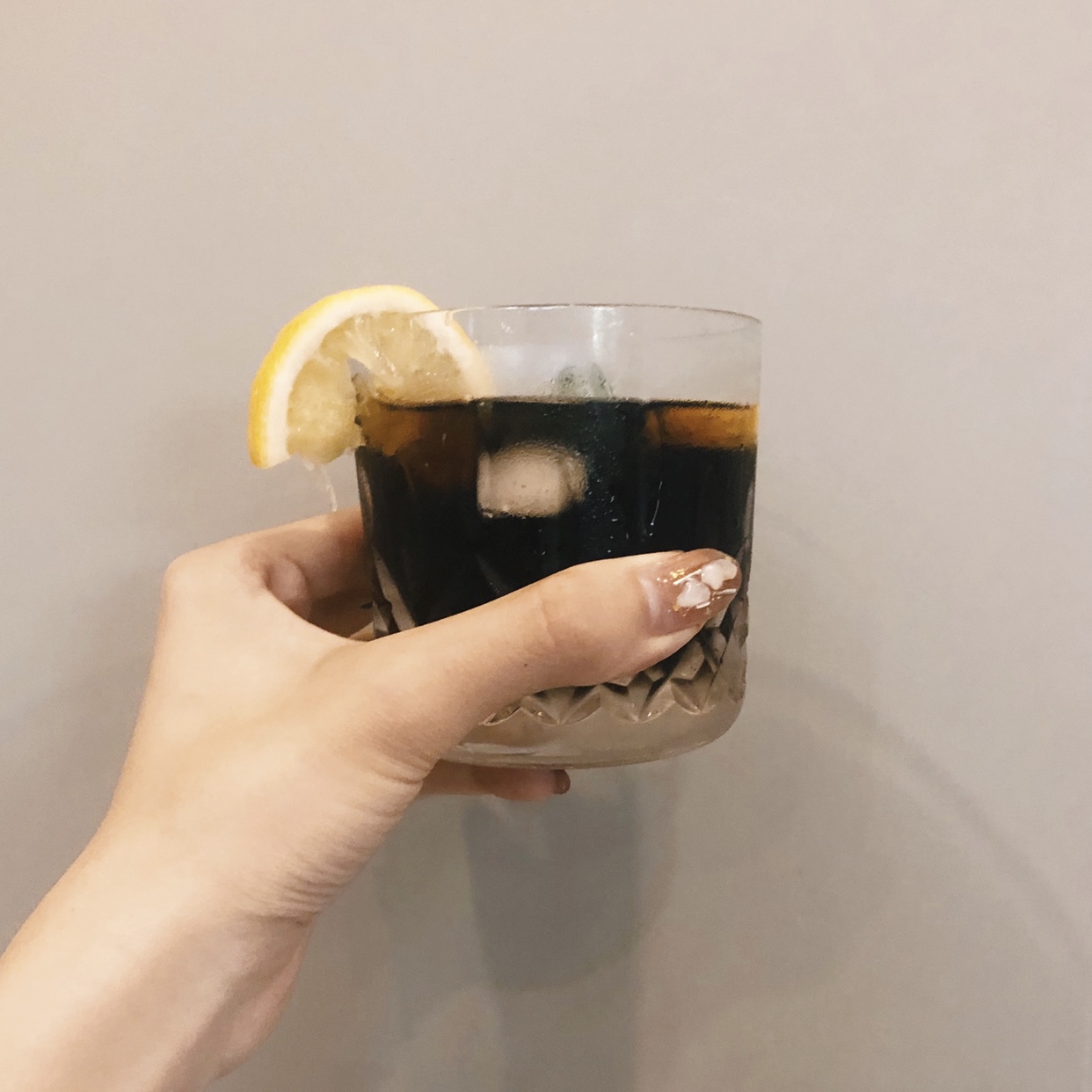 【健康饮品】冻杨梅柠檬可乐的做法