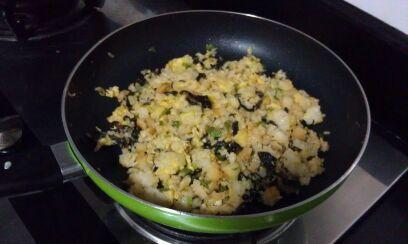 木耳青椒炒蛋饭