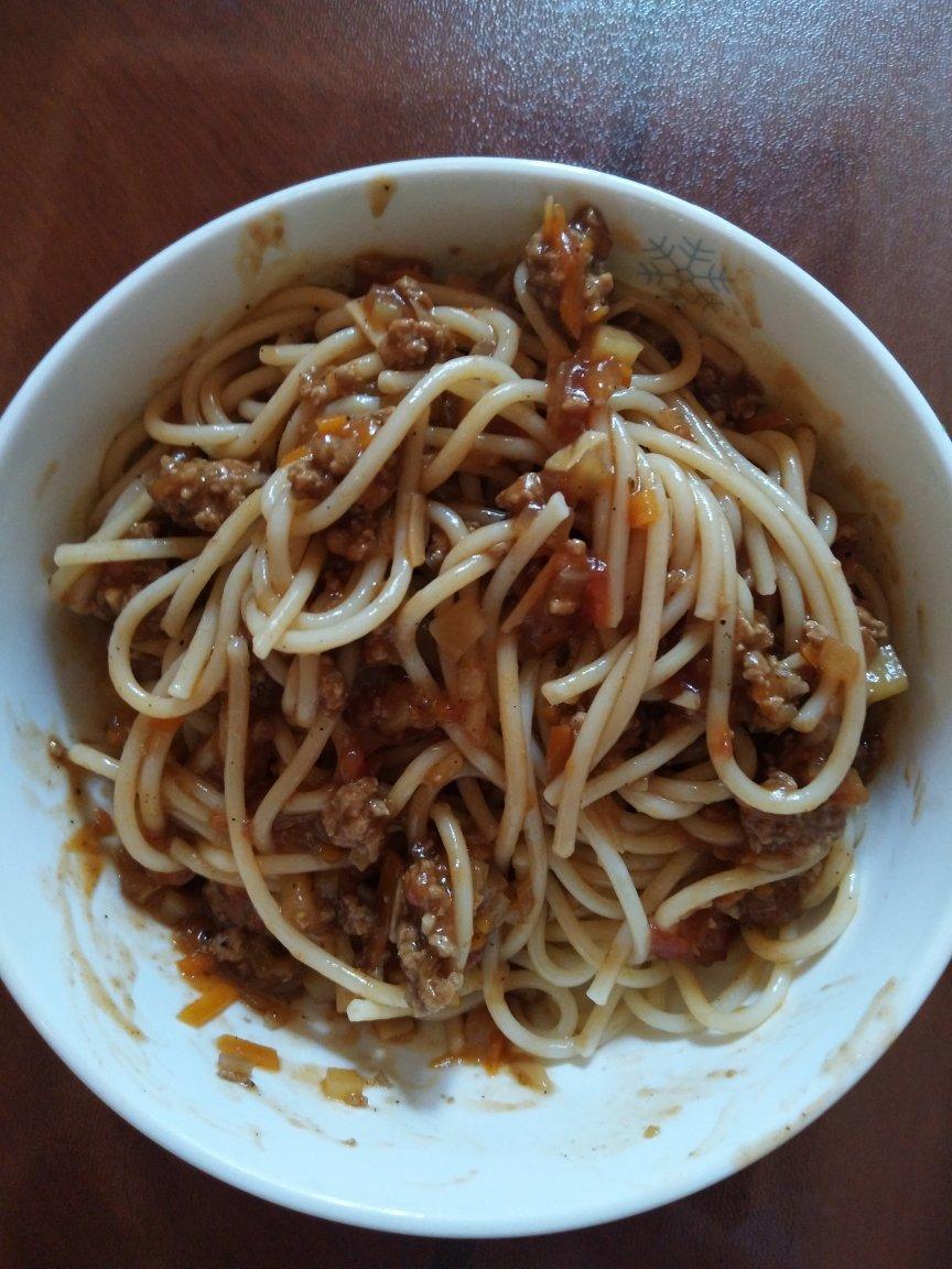 牛肉番茄沙司意大利面