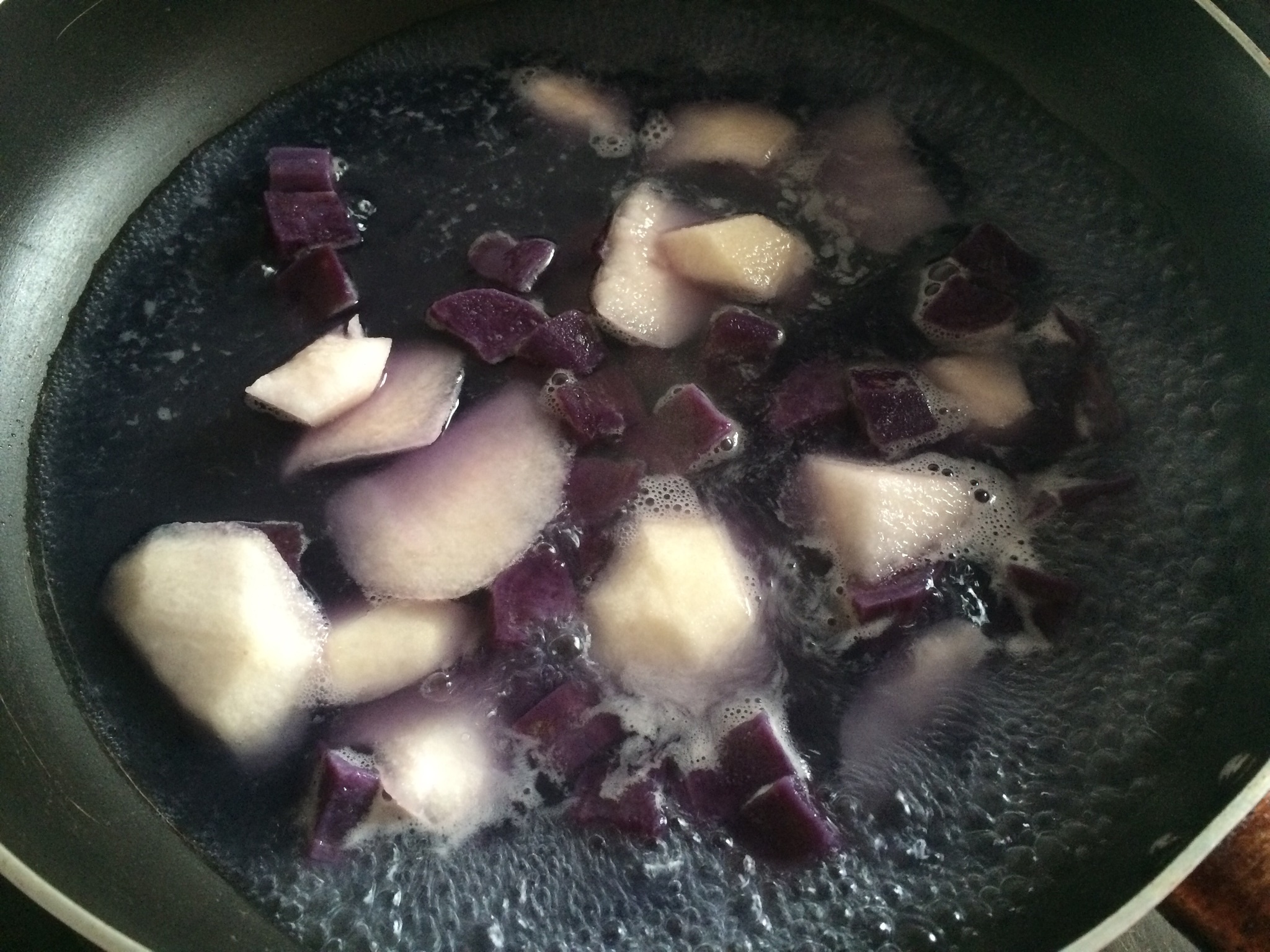 紫薯雪梨甜水的做法 步骤4
