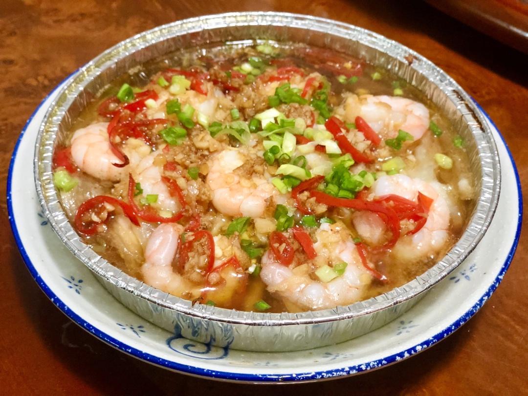 蒜蓉金针菇烤花蛤虾