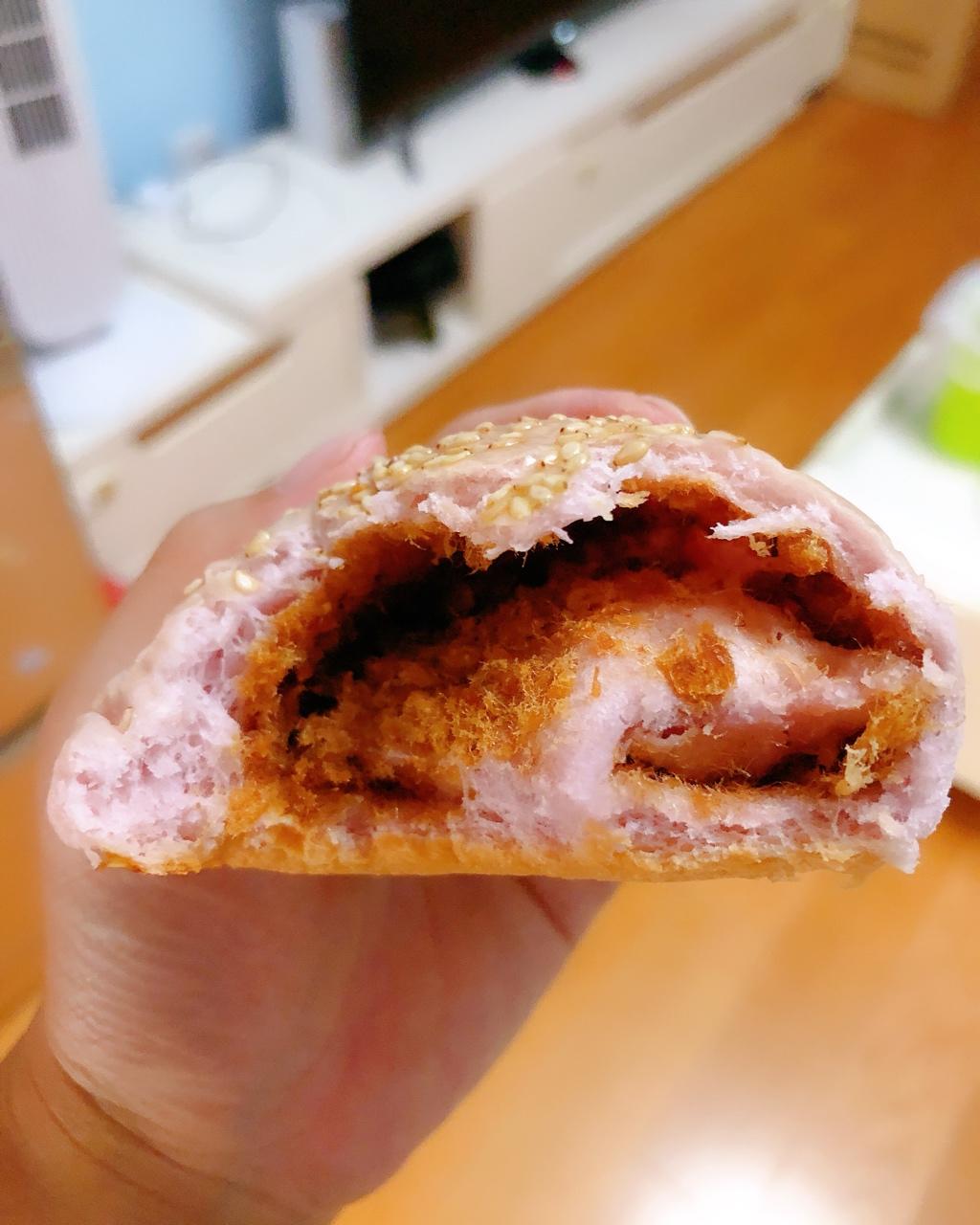 超好吃的肉松面包