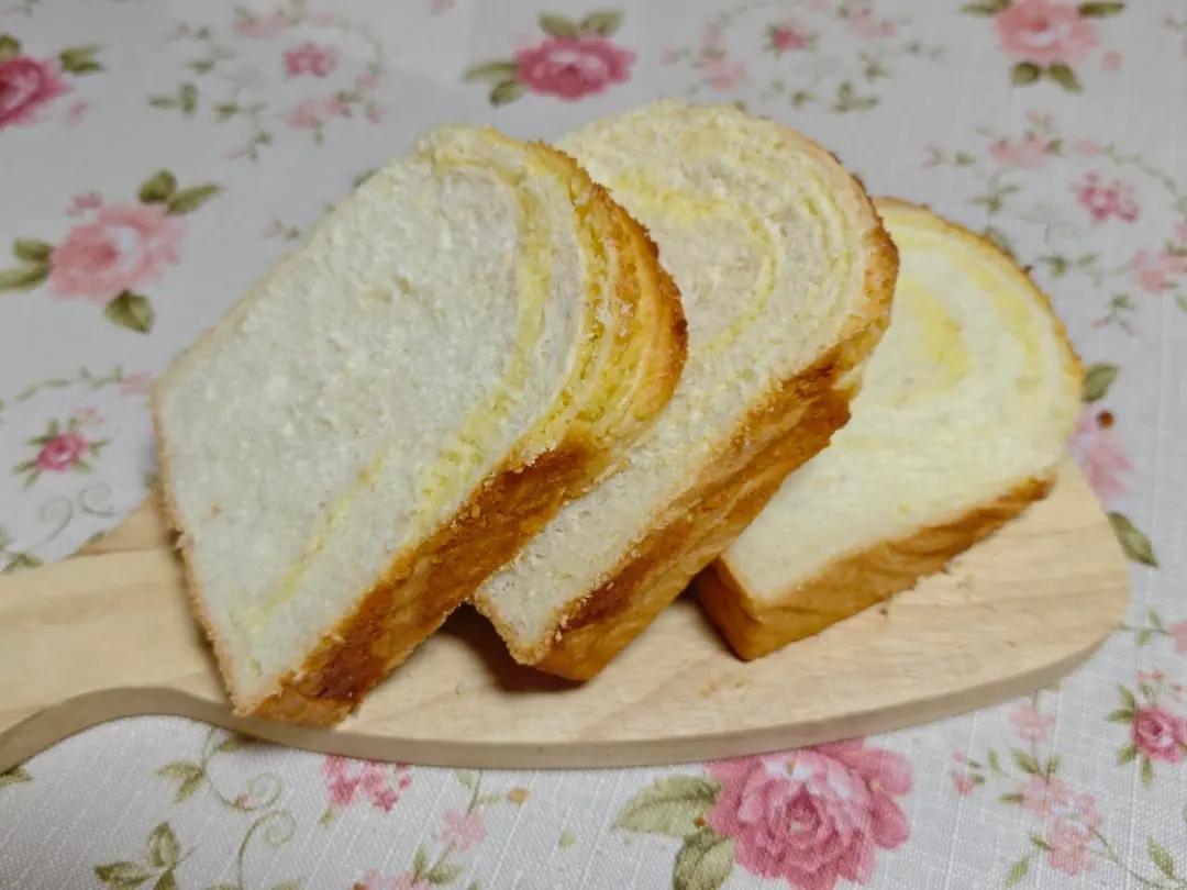 椰香满满的椰蓉土司~