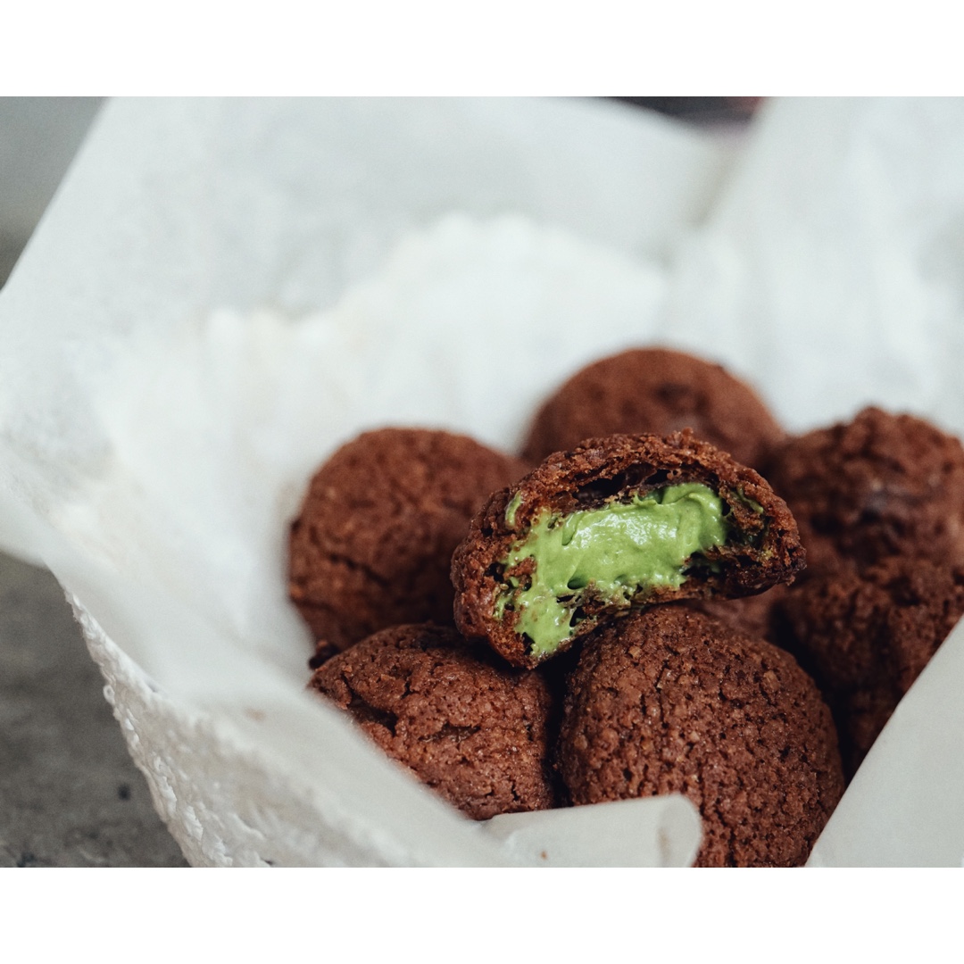 巧克力酥皮泡芙