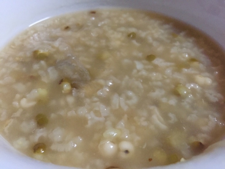 绿豆百合薏米粥