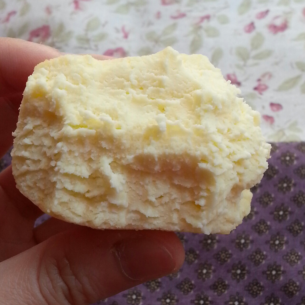 仿85度C的芝士球