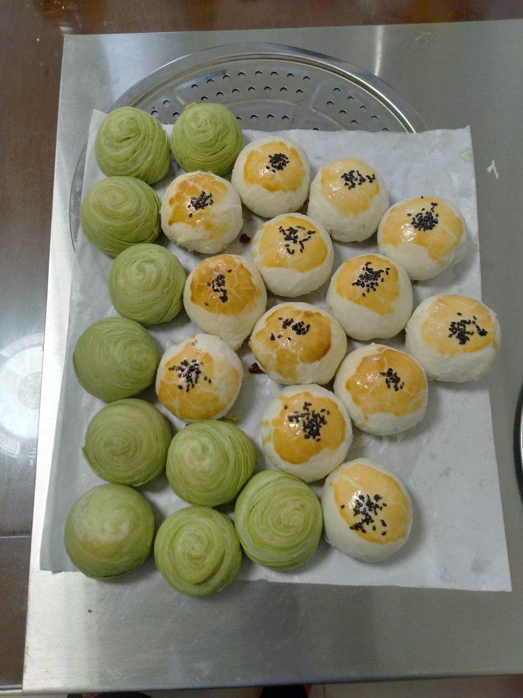 蛋黄酥（玉米油开酥）