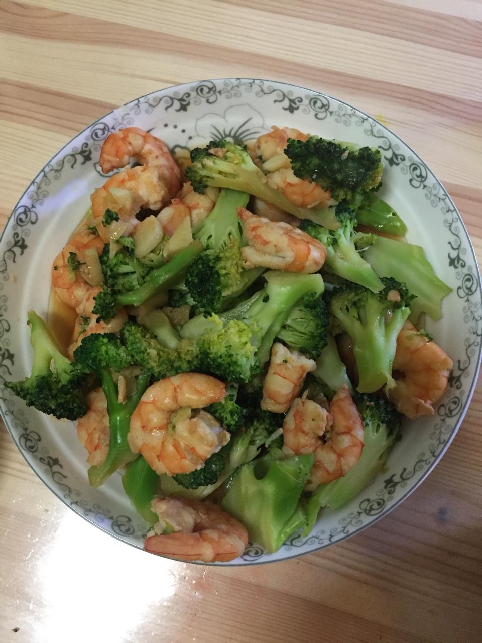 西兰花炒虾仁