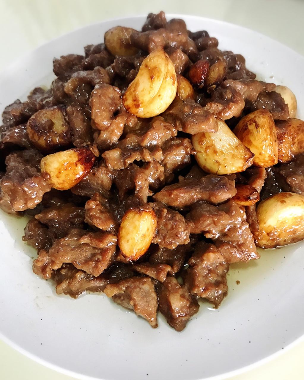 黑蒜子牛肉粒