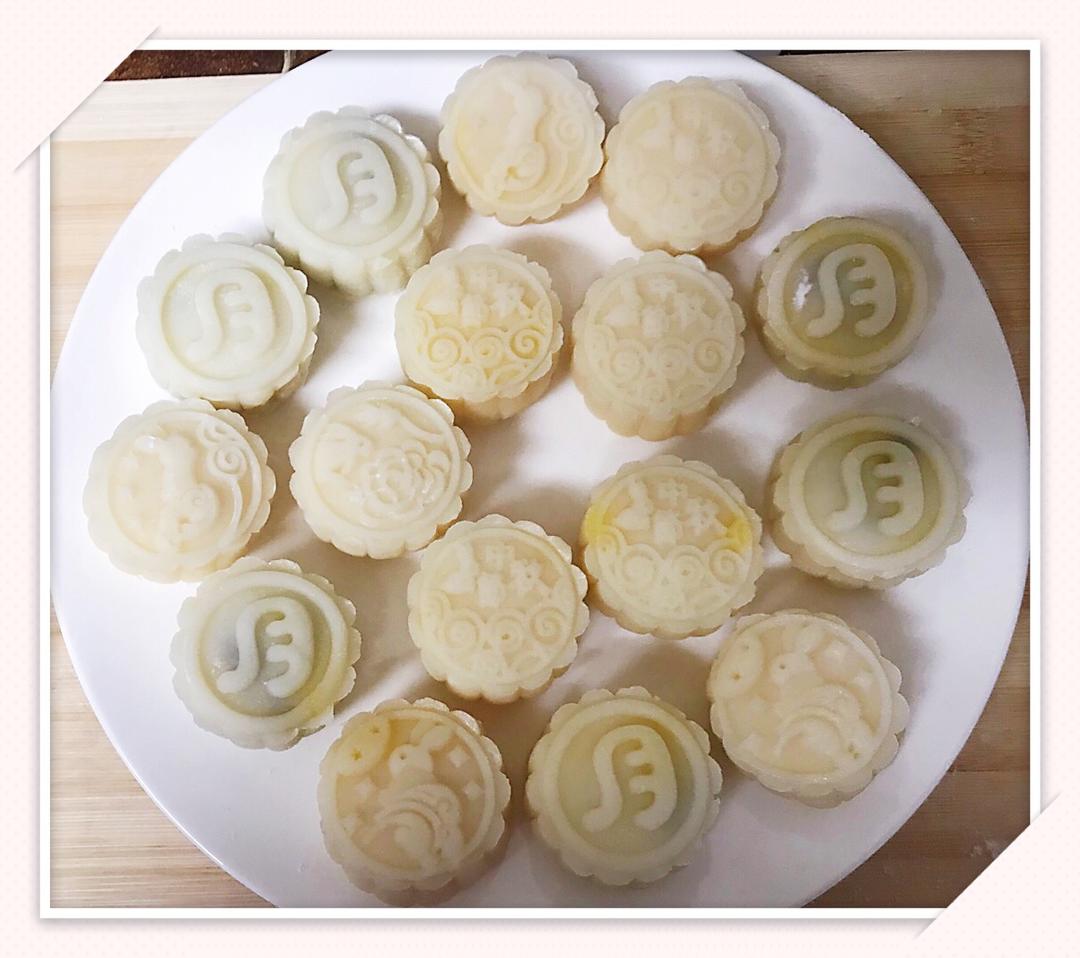 《Tinrry下午茶》冰皮月饼（奶黄馅）