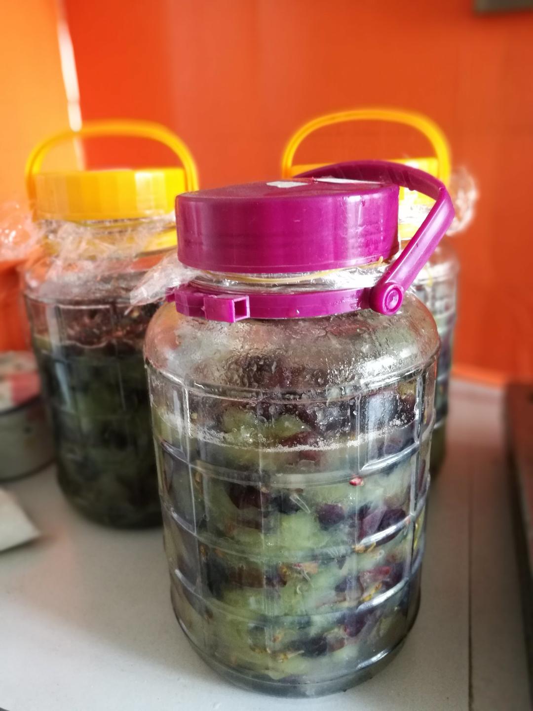 smile飞儿做的自制葡萄酒