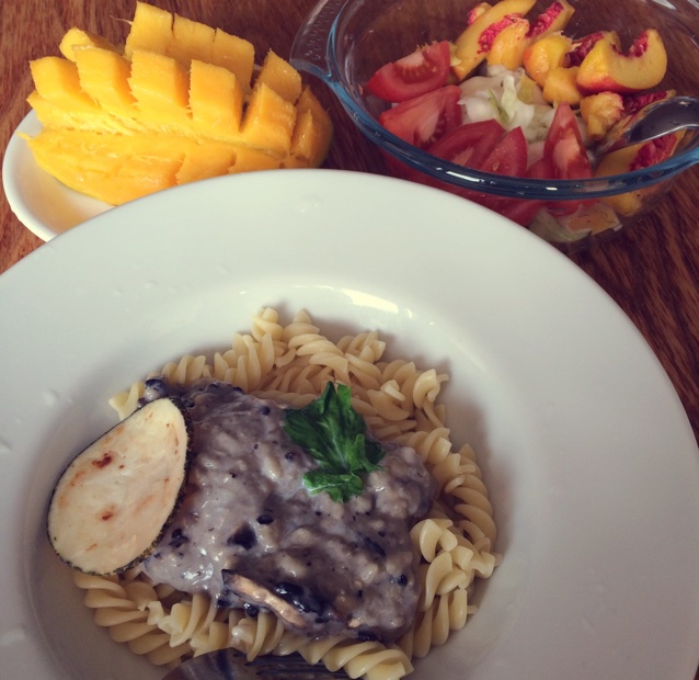 超简单的奶汁培根意面Carbonara