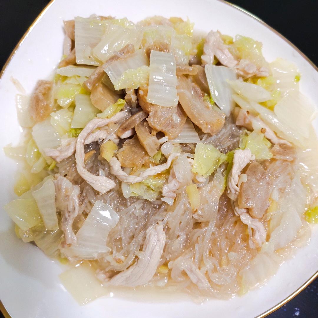 白菜肉末粉丝煲