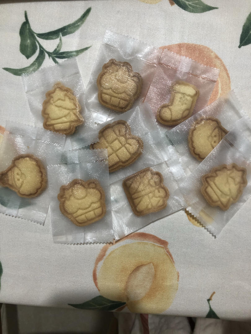 超简单！好吃又平整的糖霜饼干底的做法（附贴心小提示哦）