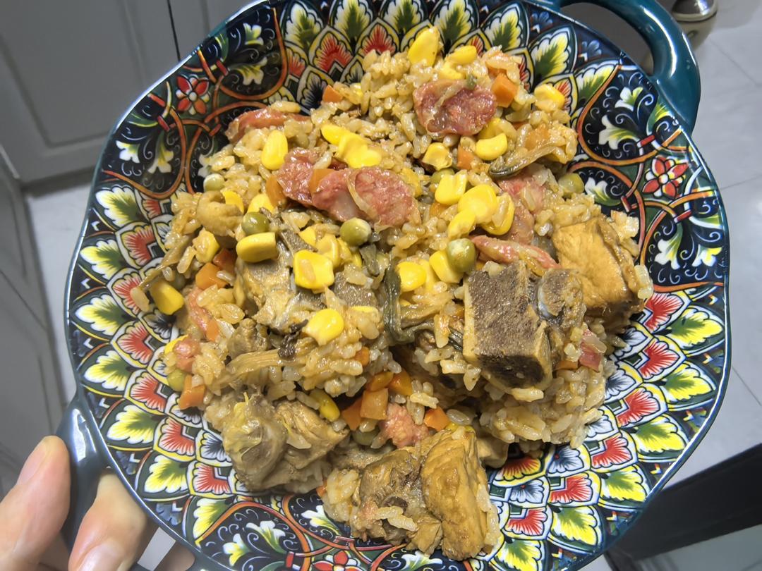 排骨腊肠闷饭