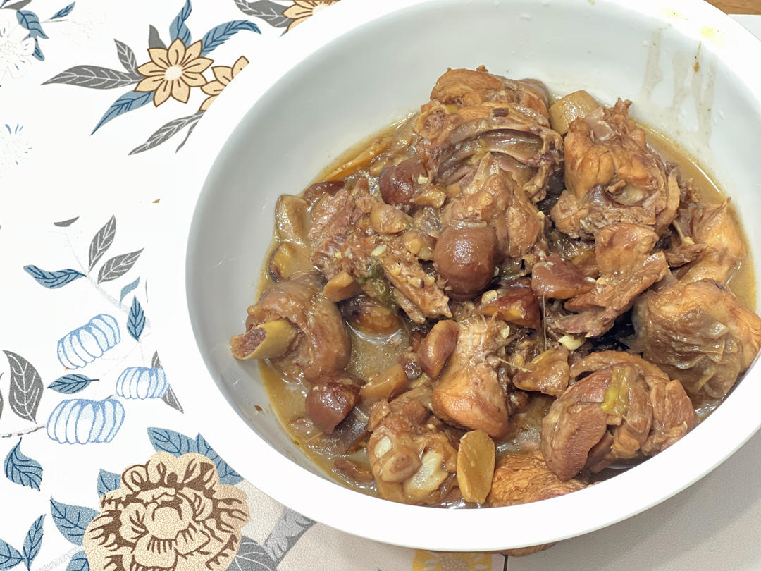 【栗子烧鸡】鸡肉都给你吃，栗子归我~